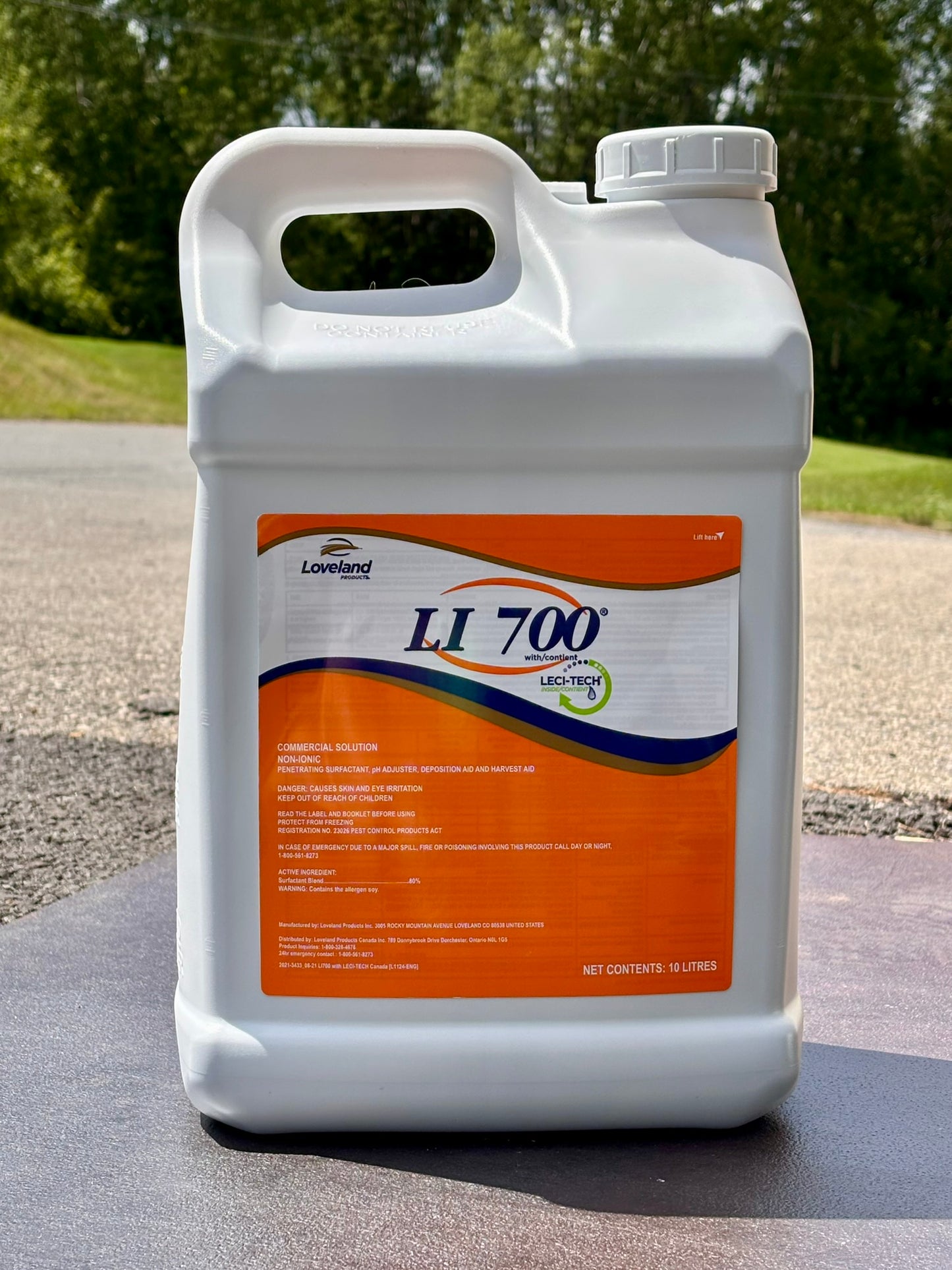 LI 700